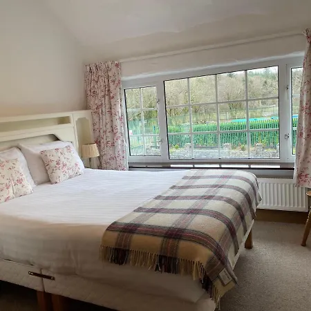 Bed & Breakfast Ryan's River
