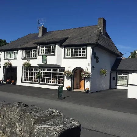 Ryan's River B&B 콩