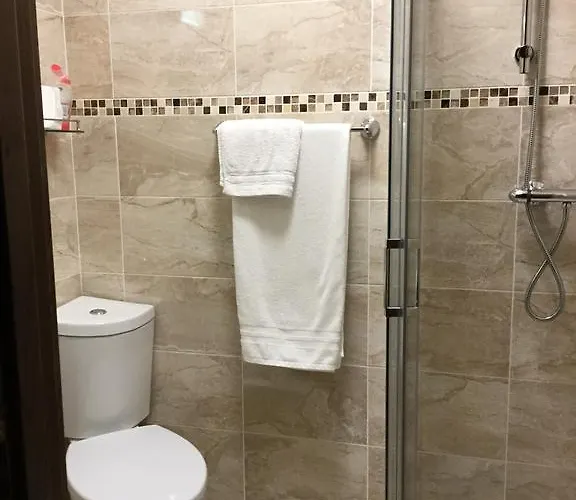 Ryan's River B&B 콩